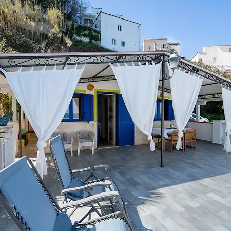 Splendida Casa Vista Mare A *