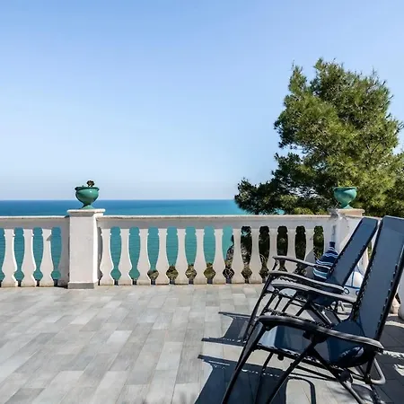 Holiday home Splendida Casa Vista Mare A Peschici